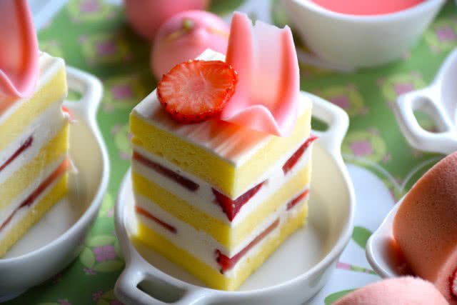 อร่อยปักหมุด : ชุดชายามบ่าย Sakura Blossom @ The Okura Prestige Bangkok ชั้น 24