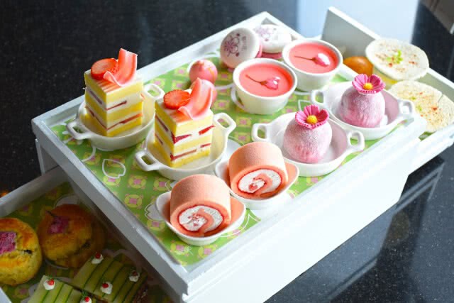 อร่อยปักหมุด : ชุดชายามบ่าย Sakura Blossom @ The Okura Prestige Bangkok ชั้น 24