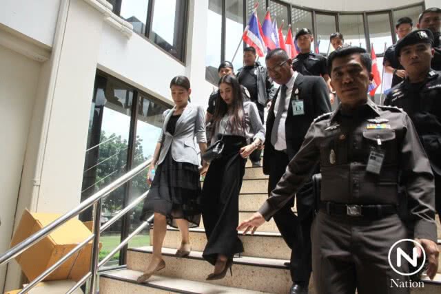 สอบเข้ม! "แพท" 2 ชม. ดาราสาวปฏิเสธทุกข้อกล่าวหา คุมตัวส่งศาล
