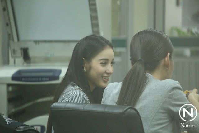 สอบเข้ม! "แพท" 2 ชม. ดาราสาวปฏิเสธทุกข้อกล่าวหา คุมตัวส่งศาล
