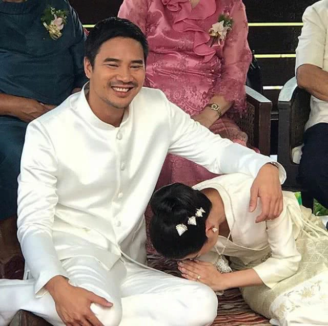 แต่งเงียบ! "น็อต วรฤทธิ์" เข้าพิธีวิวาห์แฟนสาวสไตล์ล้านนา