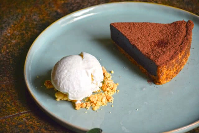 อร่อยปักหมุด : เดอะเฮ้าส์ออนสาทร ไม่ได้มีดีแค่อาหารกับรางวัล 50 ร้านอาหารที่ดีที่สุดของปีนี้