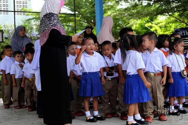 ไม่เอาไม่ไป... เปิดเทอมวันแรกชายแดนใต้