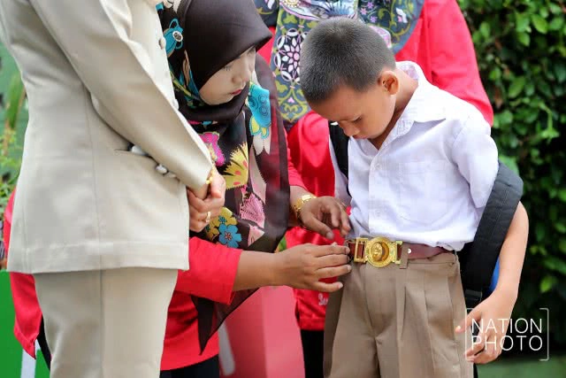 ไม่เอาไม่ไป... เปิดเทอมวันแรกชายแดนใต้