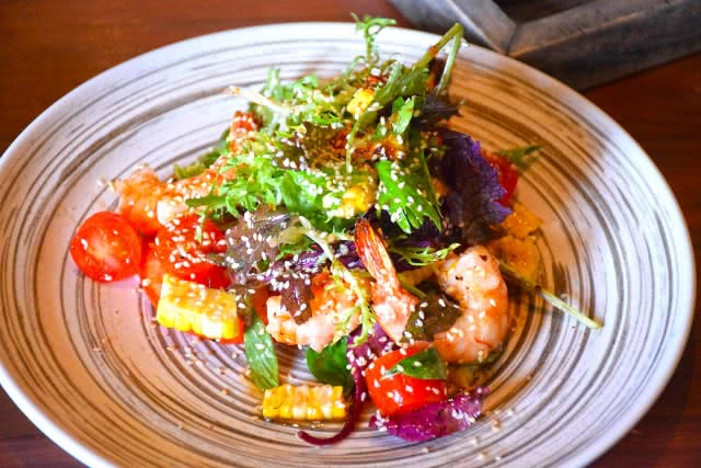 อร่อยปักหมุด : เดอะเฮ้าส์ออนสาทร ไม่ได้มีดีแค่อาหารกับรางวัล 50 ร้านอาหารที่ดีที่สุดของปีนี้