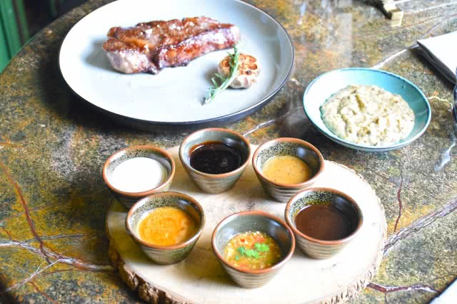 อร่อยปักหมุด : เดอะเฮ้าส์ออนสาทร ไม่ได้มีดีแค่อาหารกับรางวัล 50 ร้านอาหารที่ดีที่สุดของปีนี้