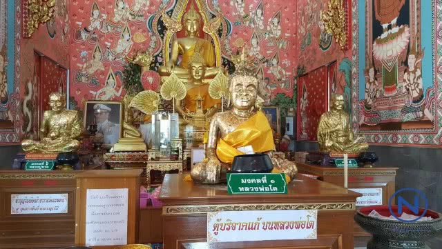 หลวงพ่อโต วัดเถรพลายให้โชค
สาวใหญ่ถูกรางวัลที่ 1
ถวายวัดตามคำขอ 5 แสนบาท