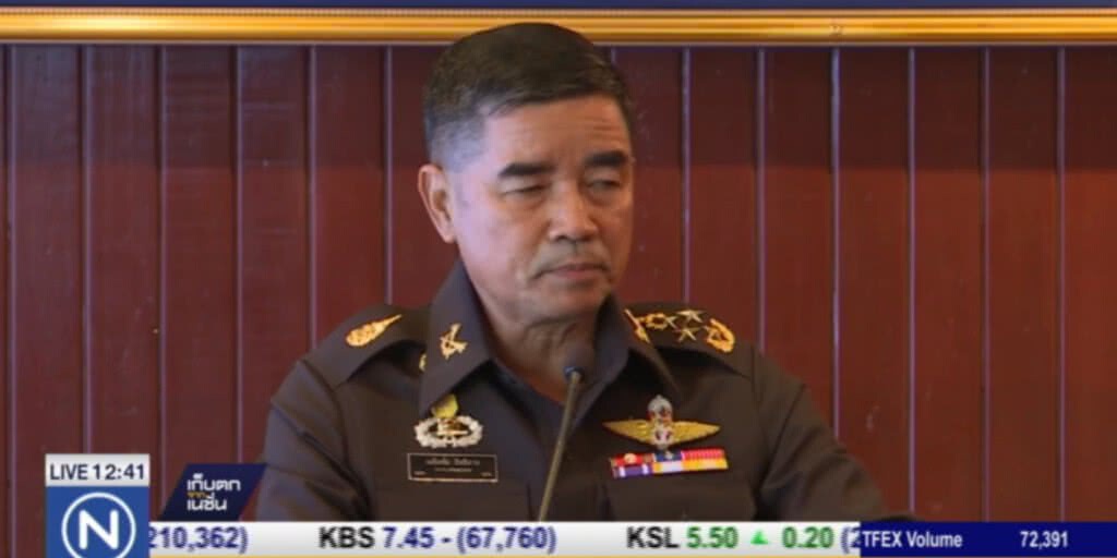 ผบ.ทบ.เชื่อเหตุระเบิดหน้าโรงละคร หวังดิสเครดิตรัฐบาล ผบ.ทบ.เชื่อเหตุระเบิดหน้าโรงละคร หวังดิสเครดิตรัฐบาล