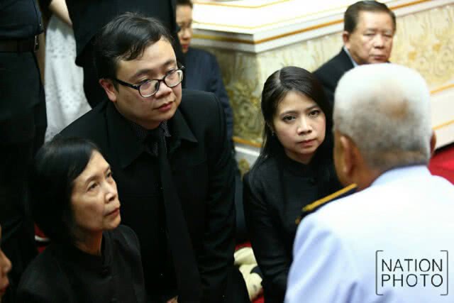 พิธีรดน้ำศพ "ชินกร ไกรลาศ" ศิลปินแห่งชาติ
