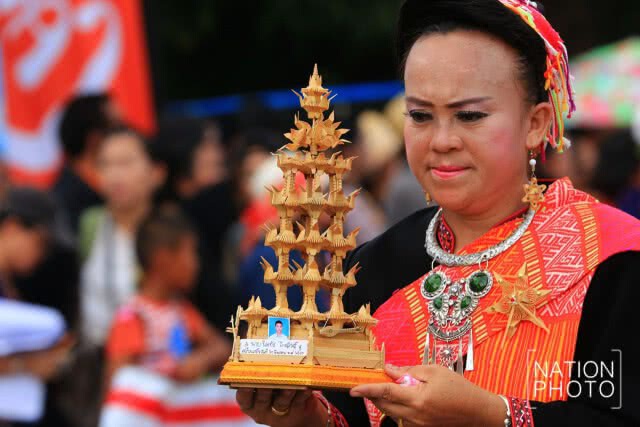 งดงาม..ขบวนแห่-การแสดงบั้งไฟตะไลล้าน จ.กาฬสินธุ์