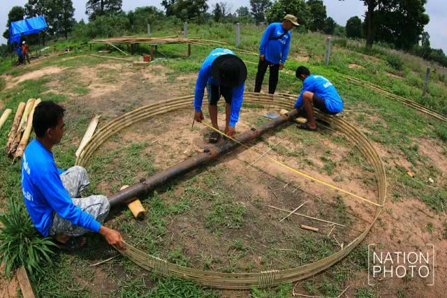 "บั้งไฟตะไลล้าน" ประเพณีบุญบั้งไฟกาฬสินธุ์ 2560