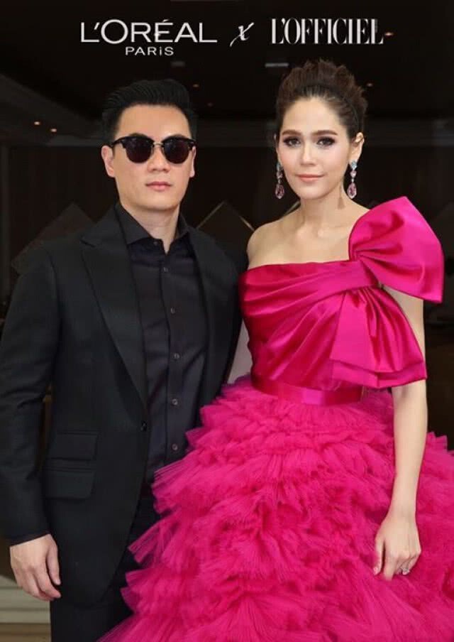 ขุ่นแม่ปังมาก!!! "ชมพู่" เจิดจรัสบนพรมแดงคานส์ในโททัลลุค Glamorous Gold วันที่ 3