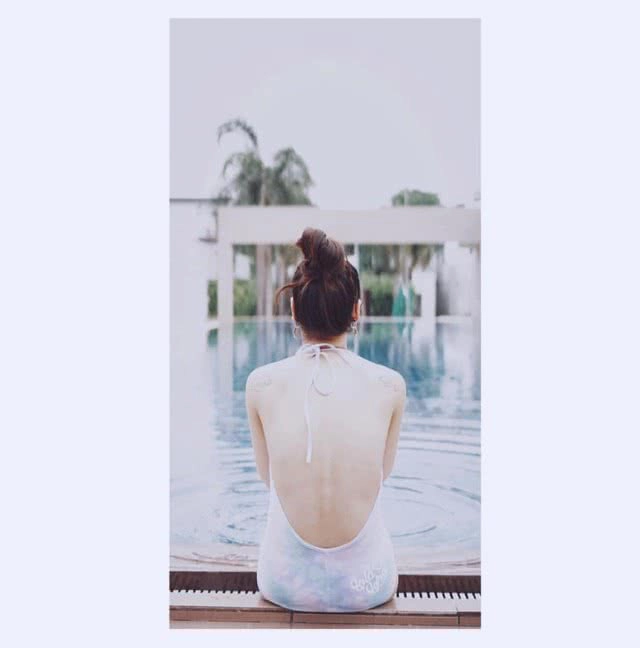 "ซานิ" สลัดลุคห้าว ขอเซ็กซี่ชุดว่ายน้ำหวานซ่อนเปรี้ยว