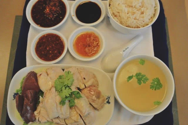 5 ร้านข้าวมันไก่ "อร่อยลืมอ้วน"