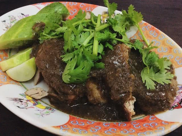 5 ร้านข้าวมันไก่ "อร่อยลืมอ้วน"
