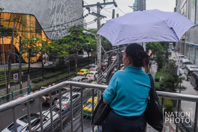 สภาพการจราจร ถ.วิทยุ-ชิดลม เวลา 17.30 น