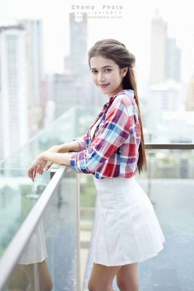 Cute Girl New Gen : น้องพลอย คัททารินา ไพลิน โฟเก็ล ลูกครึ่งเยอรมันมากความสามารถ