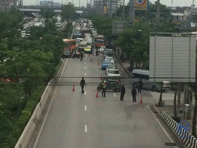 พบวัตถุต้องสงสัย หน้าเซ็นทรัล พระราม 2 
อีโอดี.ตรวจสอบพบเป็นกล่องเปล่า