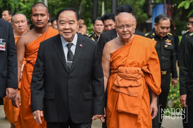 คุมเข้ม!! อุปสมบทหมู่
