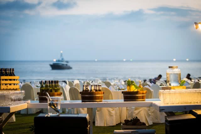 Chic-in : โรงแรม แมริออท รีสอร์ท ภูเก็ต เมอรีน บีช เสน่ห์แห่งท้องทะเลเกาะภูเก็ต