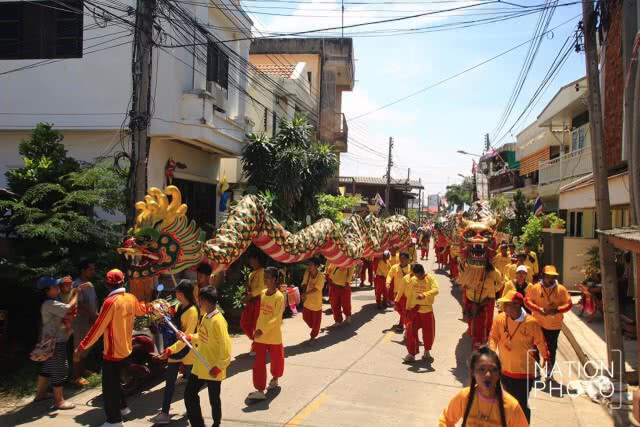 งานประเพณีแห่เจ้าพ่อหลักเมืองสมุทรสาคร