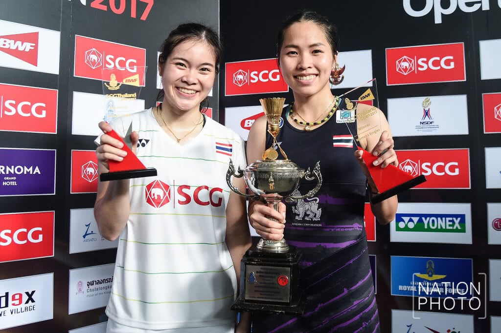 น้องเมย์เฉือนชนะน้องครีม ซิวแชมป์หญิงเดี่ยว เอสซีจี ไทยแลนด์ โอเพ่น 2017 น้องเมย์เฉือนชนะน้องครีม ซิวแชมป์หญิงเดี่ยว เอสซีจี ไทยแลนด์ โอเพ่น 2017