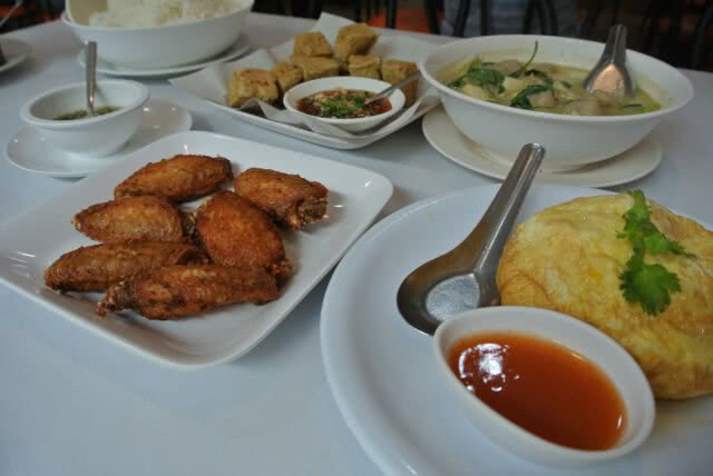 ตะลุยกินถิ่น "พระนคร"