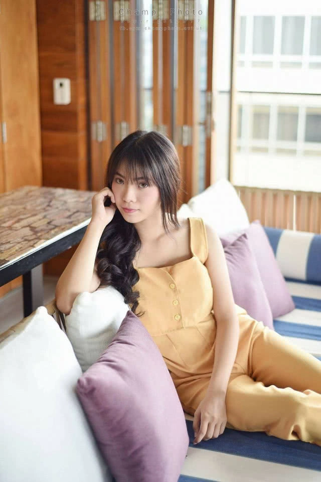 Cute Girl New Gen : น้องหมิง อนัญญา ชุติพันกร สาวหน้าหมวย สวย เฉี่ยว