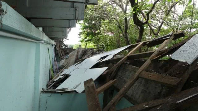 ปิดรร.ปทุมวิไลชั่วคราว! พายุพัดอาคารเรียนพัง หวั่นทรุดเพิ่มอันตรายต่อนร.