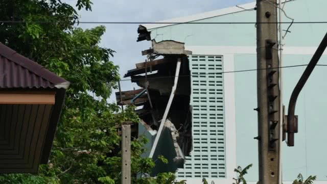 ปิดรร.ปทุมวิไลชั่วคราว! พายุพัดอาคารเรียนพัง หวั่นทรุดเพิ่มอันตรายต่อนร.
