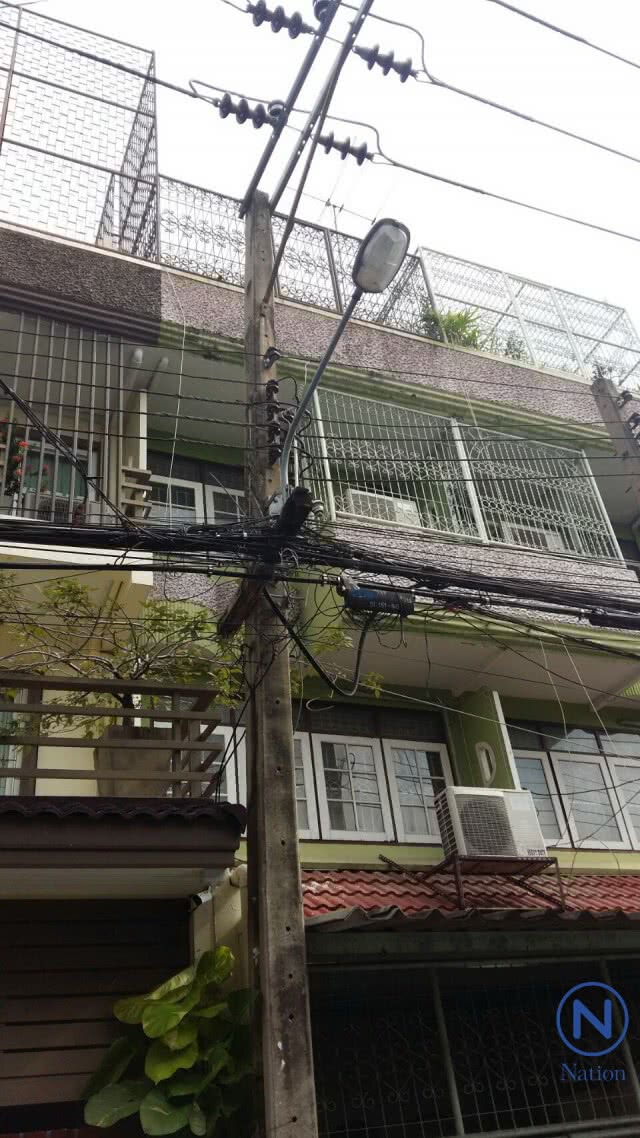 "วนาวรรณ" ชุมชนนำร่อง
รวมพลังป้องกันอาชญากรรม