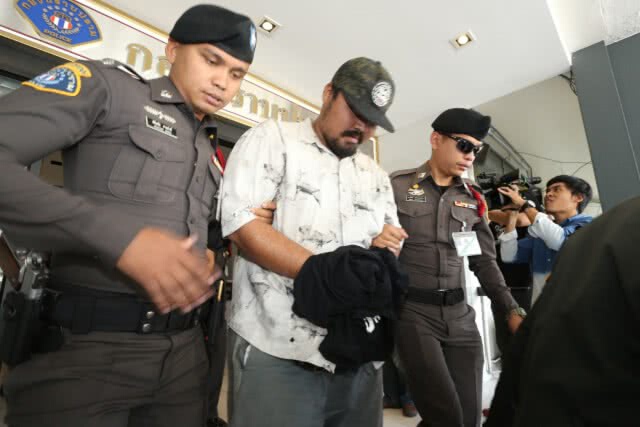 กองปราบคุมตัว13ผู้ต้องหาแก๊งลักระเบิดกองทัพ ส่งผ่านไปรษณีย์
