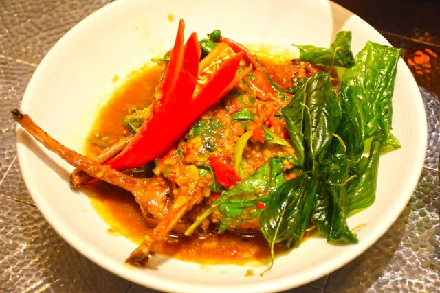 อร่อยปักหมุด : อิ่มอร่อยกับมื้อพิเศษ ณ ห้องอาหารไทย เบซิล โรงแรม Sheraton Grande Sukhumvit กรุงเทพฯ