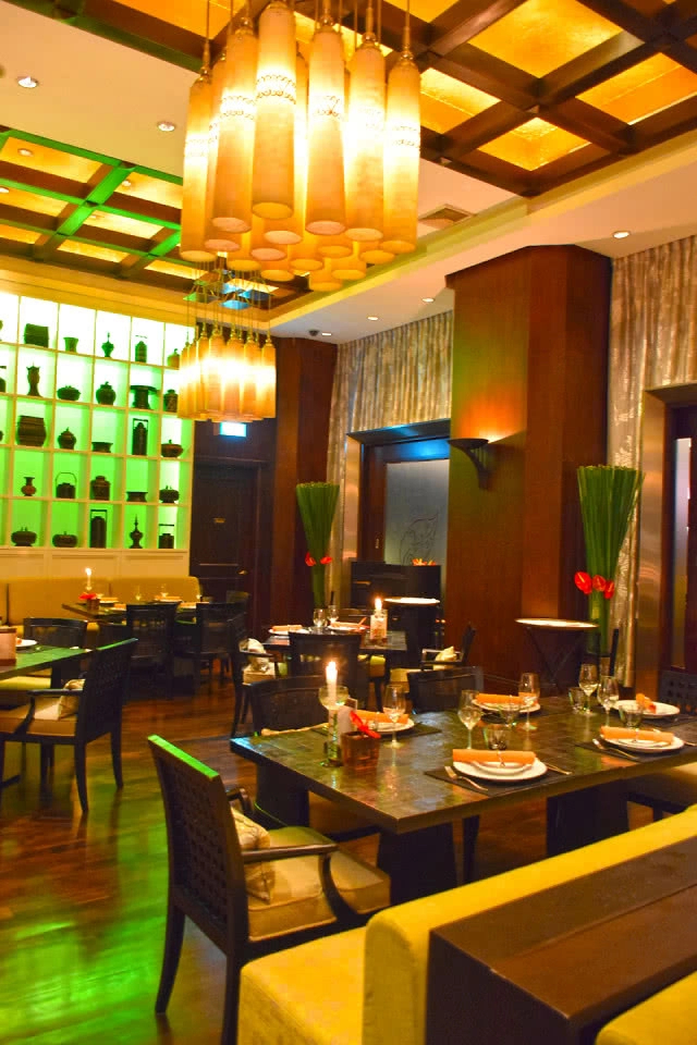 อร่อยปักหมุด : อิ่มอร่อยกับมื้อพิเศษ ณ ห้องอาหารไทย เบซิล โรงแรม Sheraton Grande Sukhumvit กรุงเทพฯ