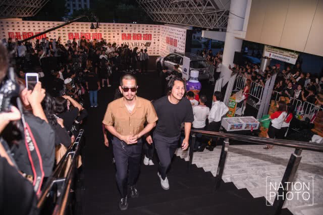 ภาพชุด ดารา-นักแสดง ในงาน คมชัดลึกอวอร์ดครั้งที่14