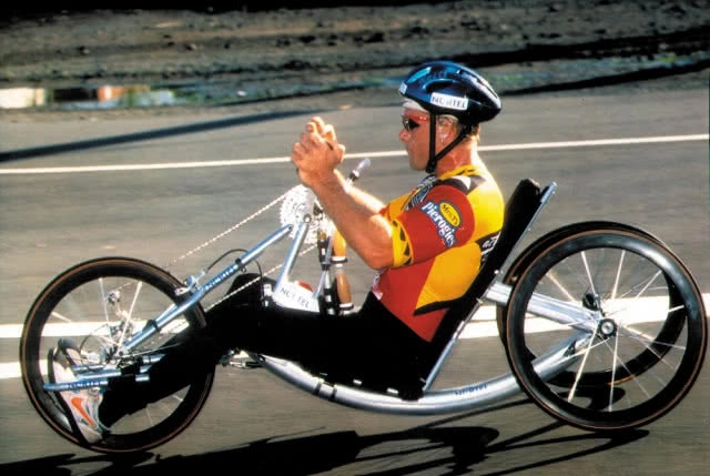 "จอห์น แมคเคลน" ยอดมนุษย์
ผู้ไม่ได้มาจากจักรวาลมาร์เวล