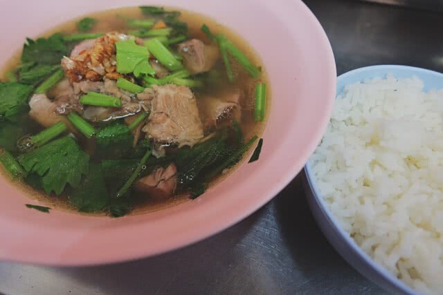 พาชิม 3 ร้านก๋วยเตี๋ยวรสเด็ด