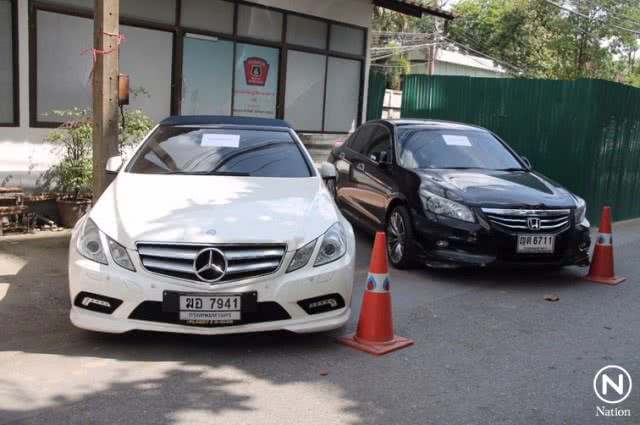 จับเครือข่าย "ป๋าอาร์ม" ค้ากัญชาออนไลน์ ยึดของกลางกัญชา 400 กก. ทรัพย์สิน 20 ล้านบาท