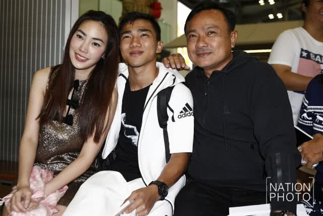 เจ บ๊ายบาย ไปญี่ปุ่น