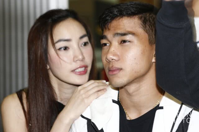 เจ บ๊ายบาย ไปญี่ปุ่น