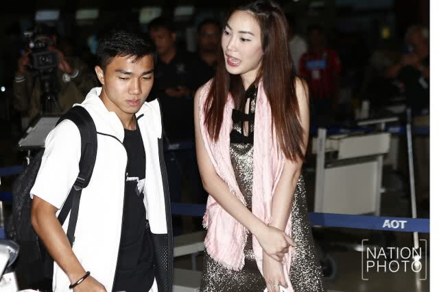 เจ บ๊ายบาย ไปญี่ปุ่น