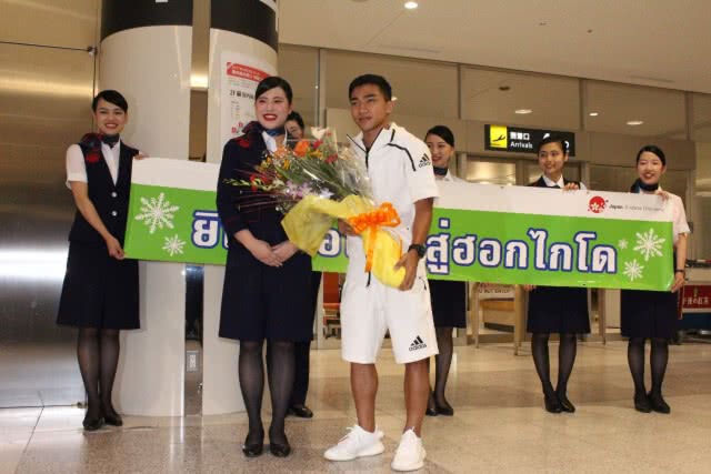 "เมสซี่เจ" ซ้อมวันแรกกับคอนซาโดเล่ ซัปโปโร่