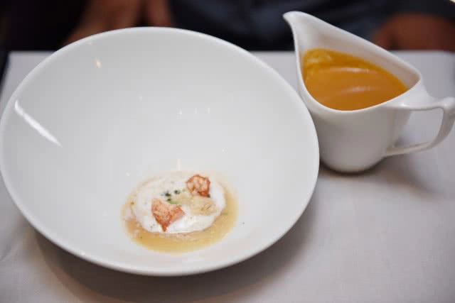 อร่อยปักหมุด : Seafood in the city ที่ห้องอาหารสกาลินี