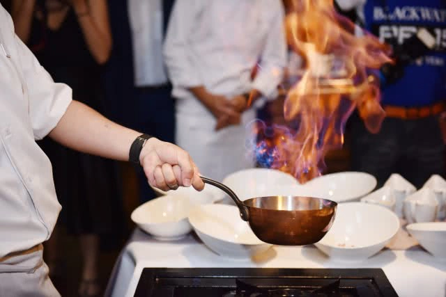 อร่อยปักหมุด : Seafood in the city ที่ห้องอาหารสกาลินี