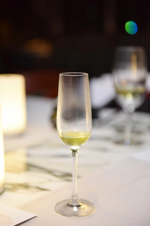 อร่อยปักหมุด : Seafood in the city ที่ห้องอาหารสกาลินี