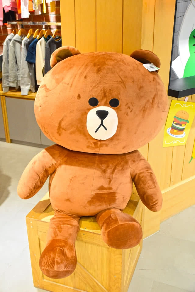 Chic-in : เปิดแล้ว LINE Village Store สาขาแรกของเมืองไทย เดินหน้าเปิด LINE Village Bangkok ปลายปีนี้