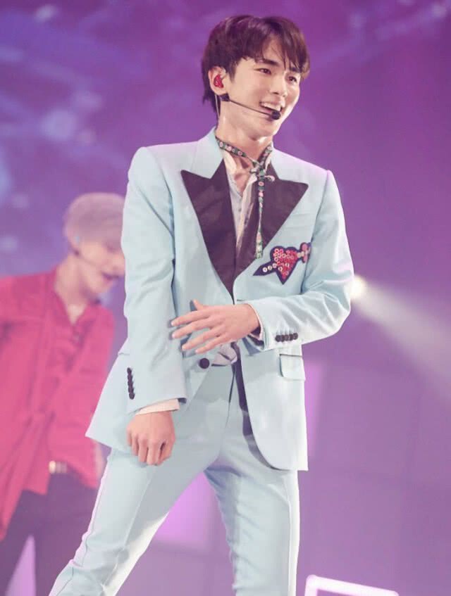 ประทับใจแฟนคลับ! ปิดท้ายทัวร์คอนเสิร์ต SHINee WORLD V สุดตระการตาแล้วที่ไทย