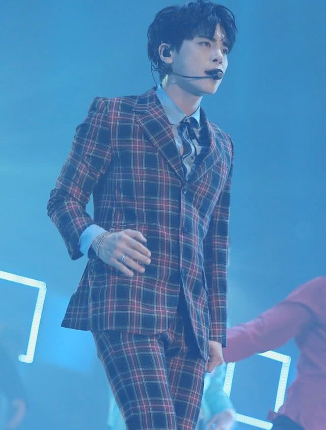 ประทับใจแฟนคลับ! ปิดท้ายทัวร์คอนเสิร์ต SHINee WORLD V สุดตระการตาแล้วที่ไทย