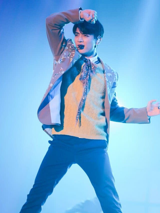 ประทับใจแฟนคลับ! ปิดท้ายทัวร์คอนเสิร์ต SHINee WORLD V สุดตระการตาแล้วที่ไทย