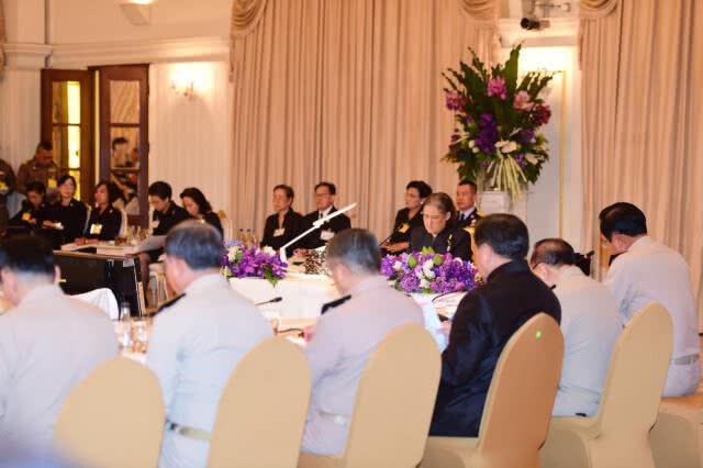 สมเด็จพระเทพฯ เสด็จฯประชุมคณะกรรมการอำนวยการจัดงานพระราชพิธีถวายพระเพลิงพระบรมศพฯ